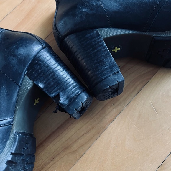 Doc Martens rare short boots - Picture 6 of 13